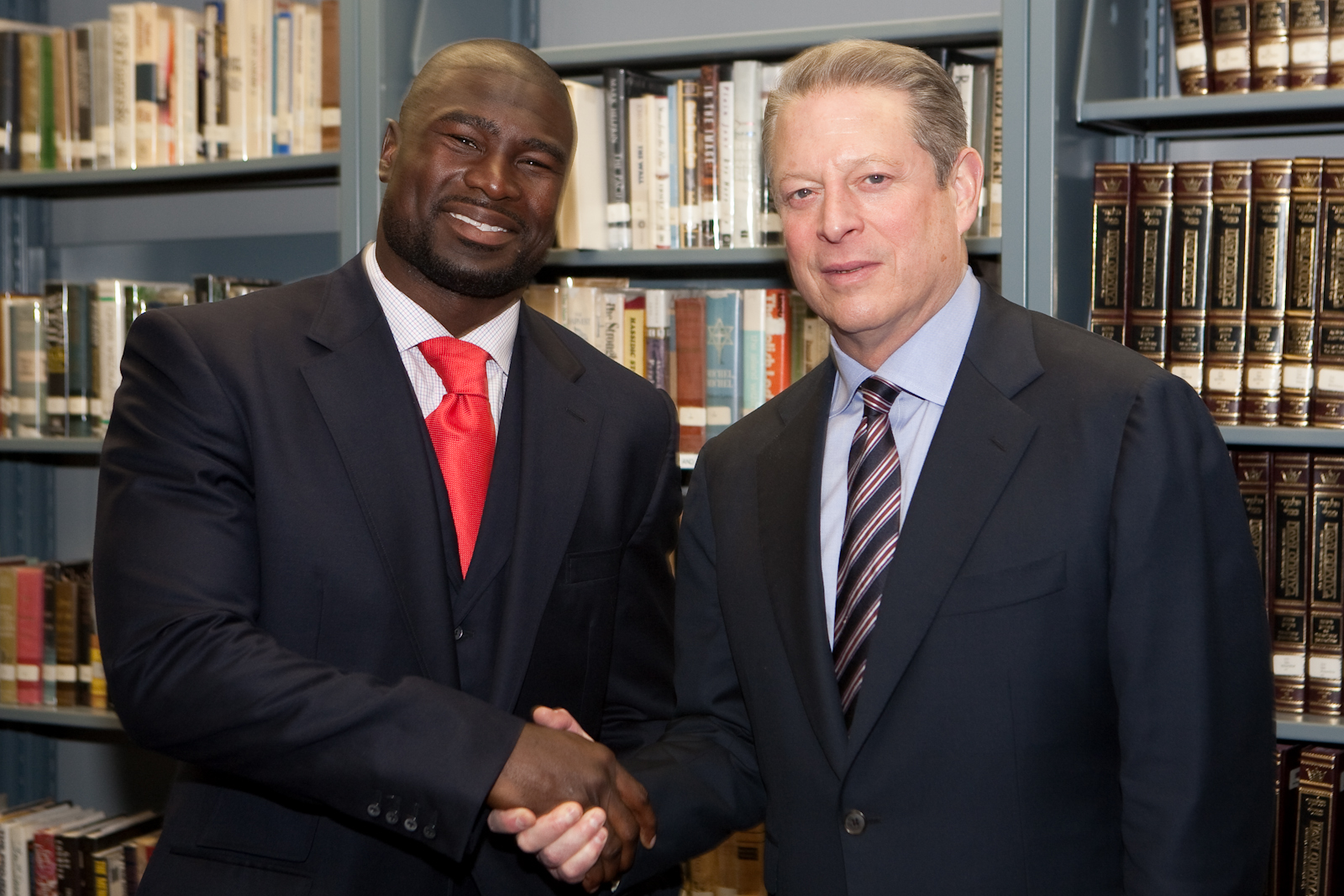 Falcons Ovie Mughelli and Former Vice President Al Gore during an environmental seminar in Atlanta to discuss "Solutions to the Climate Crisis." Photo credit: Chris Savas (2009)